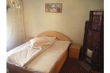 România Privát Ohaba, Exteriorul